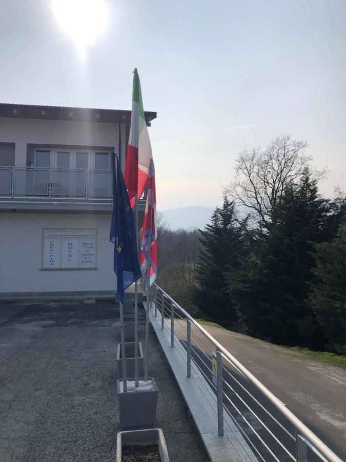 Prealpina Hotel Bagnolo Piemonte Экстерьер фото